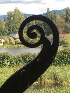 hollow scroll viol